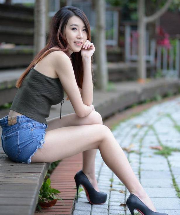 她的女体影像unmodified